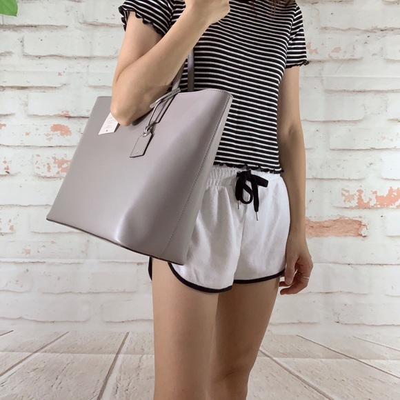 ❗️SALE❗️Kate Spade Janie Medium Tote - Picture 6 of 8